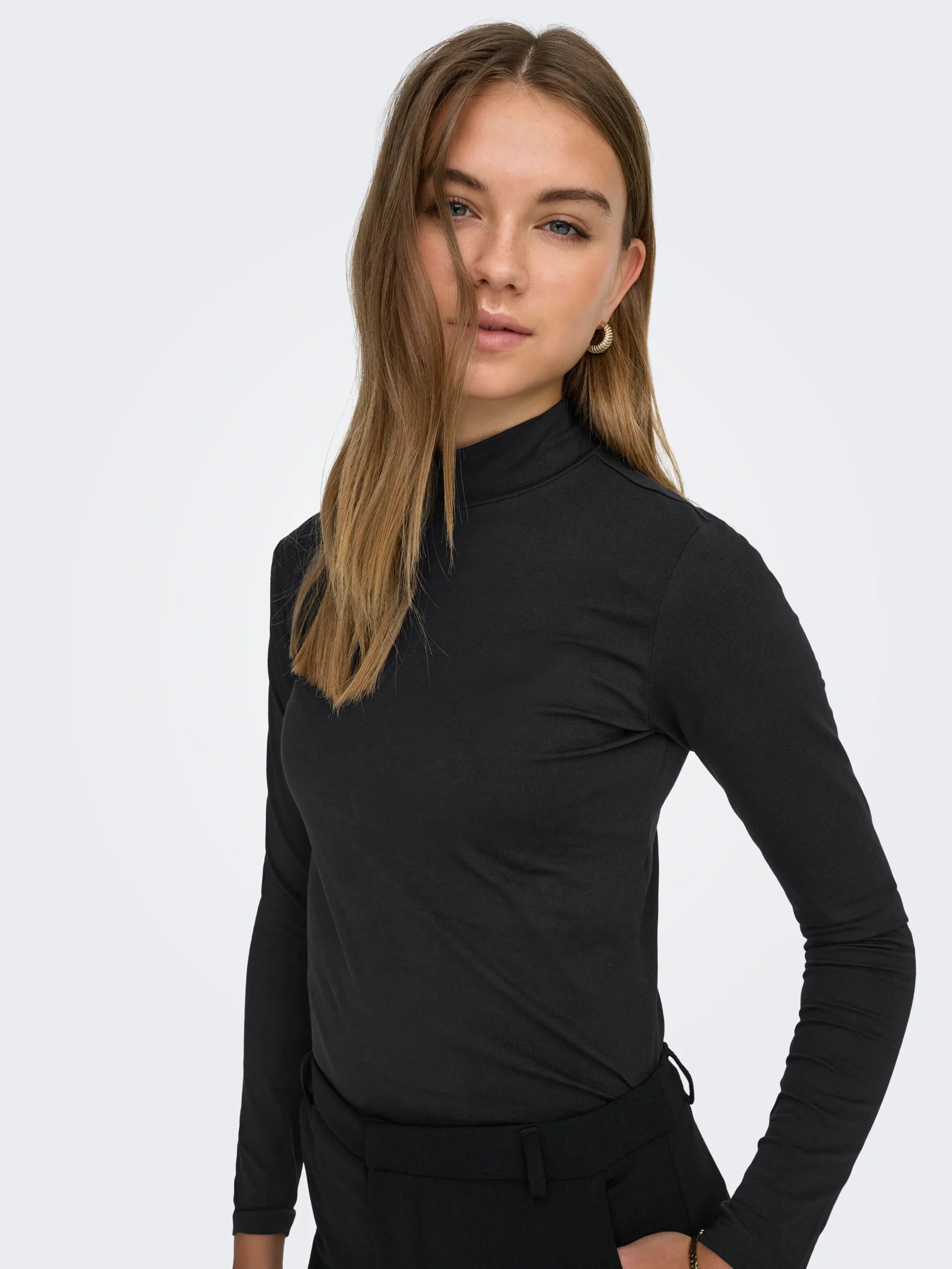 JDY AVA NEW TURTLENECK TOP JRS NOOS  Black