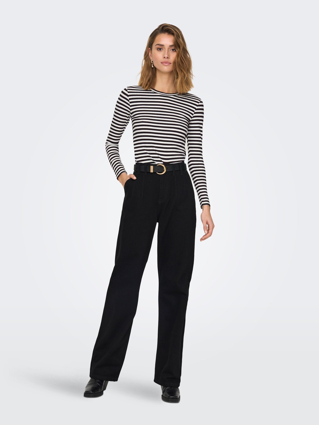 JDY FRANSISKA  L/S HI-NCK AOP TOP JRS CLOUD DANCER/BLACK