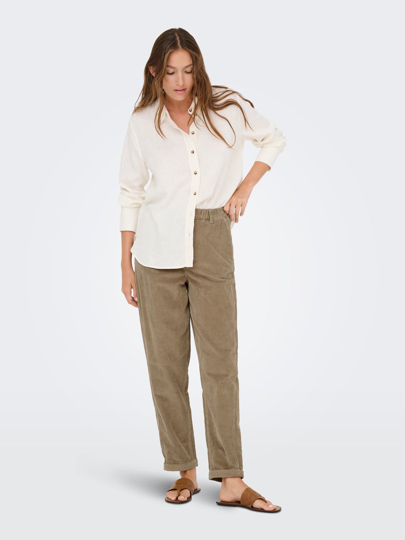 ONLY FLORA MW ELA CORD CAROT PANT Weathered Teak