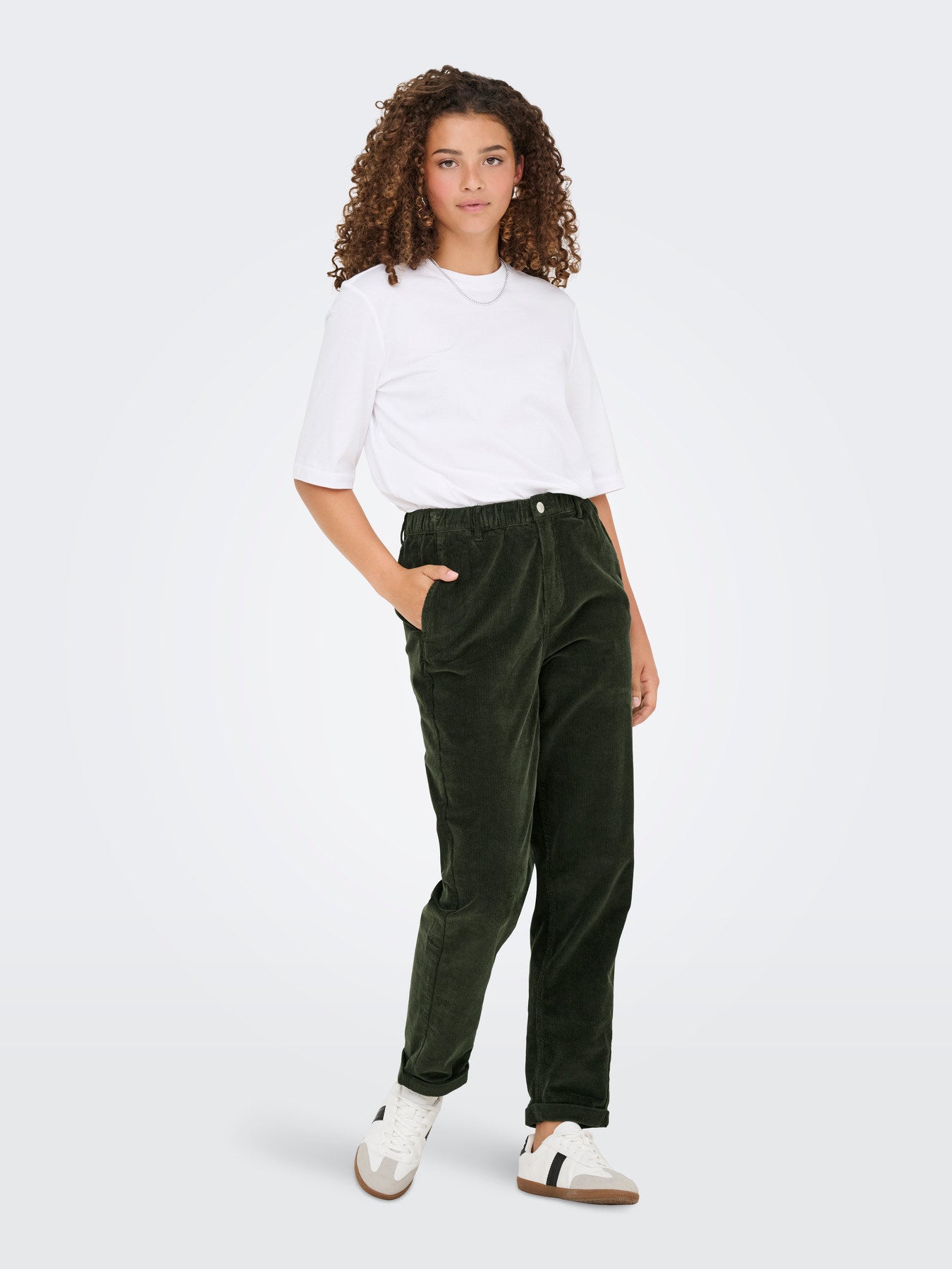 ONLY FLORA MW ELA CORD CAROT PANT Rosin