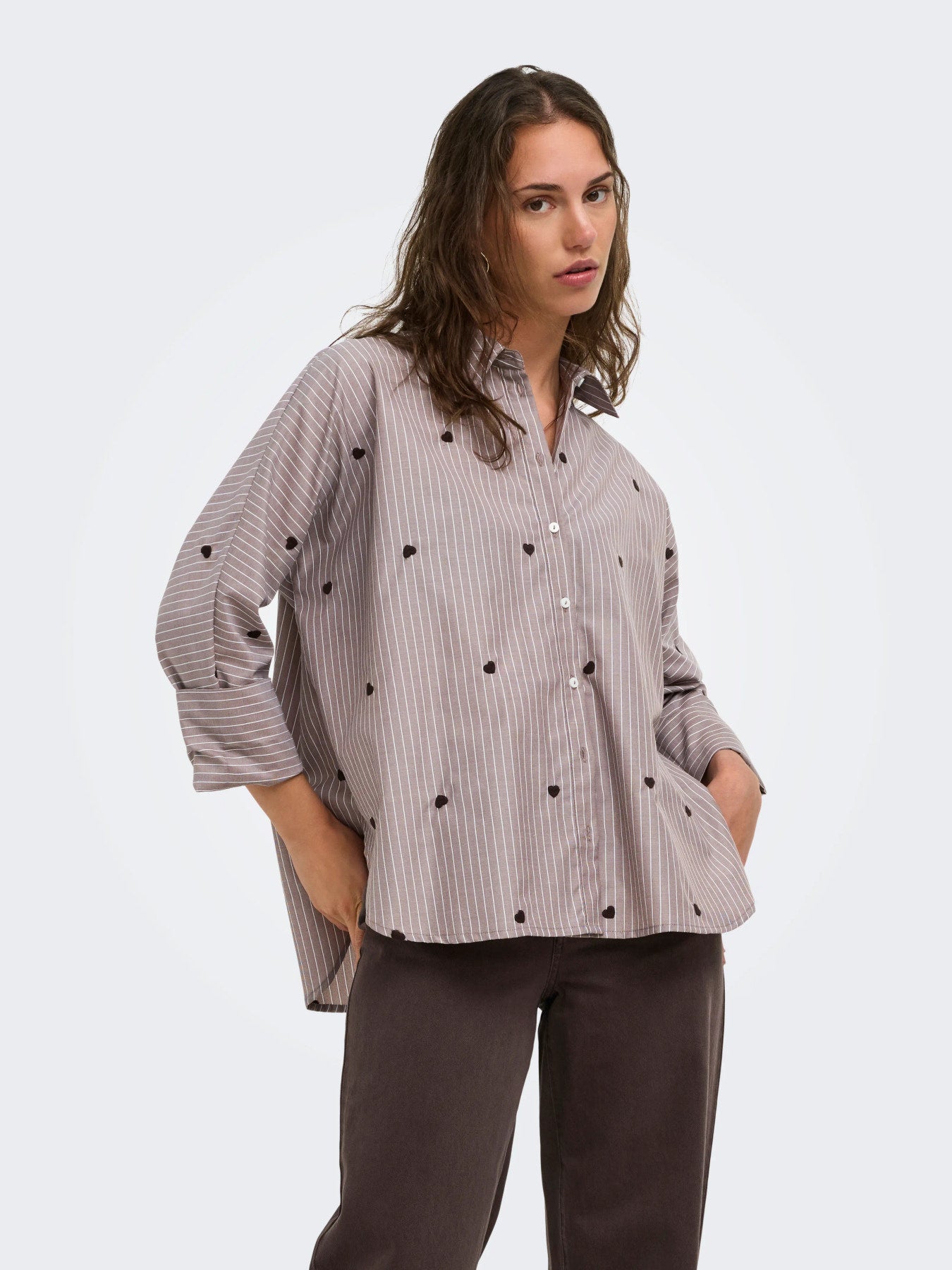 ONLY NEW LINA GRACE STR EMB SHIRT NOOS WVN Coffee Bean STRIPE W. COFFEE BEAN HEART EMB