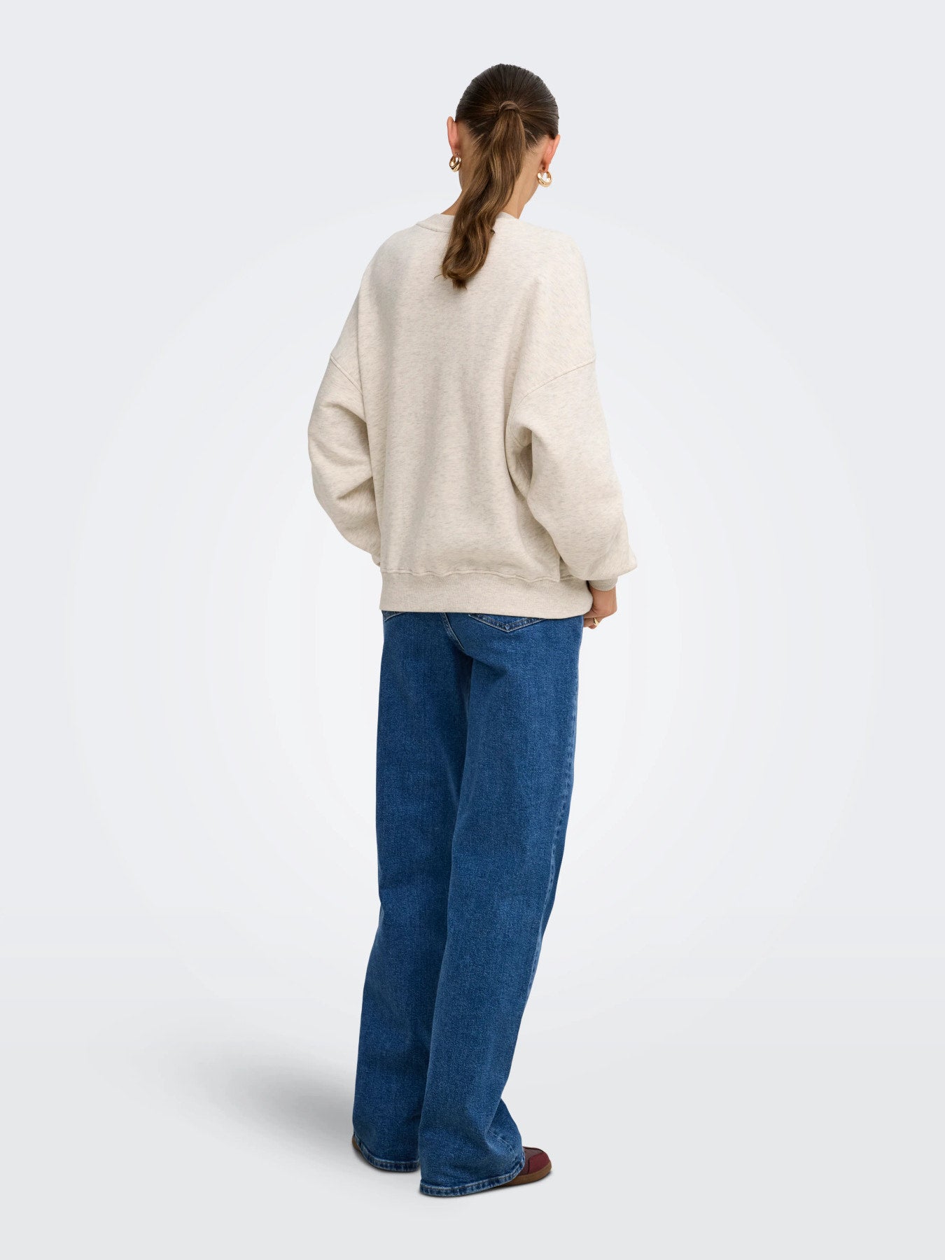 JDY MESA LIFE L/S O-NK EMB SWEAT JRS NOOS Oatmeal MELANGE/WIND WINE+TIB RED SAINT EMB