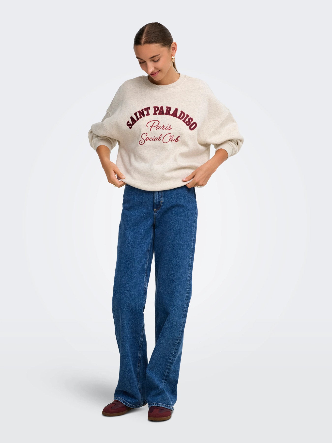 JDY MESA LIFE L/S O-NK EMB SWEAT JRS NOOS Oatmeal MELANGE/WIND WINE+TIB RED SAINT EMB
