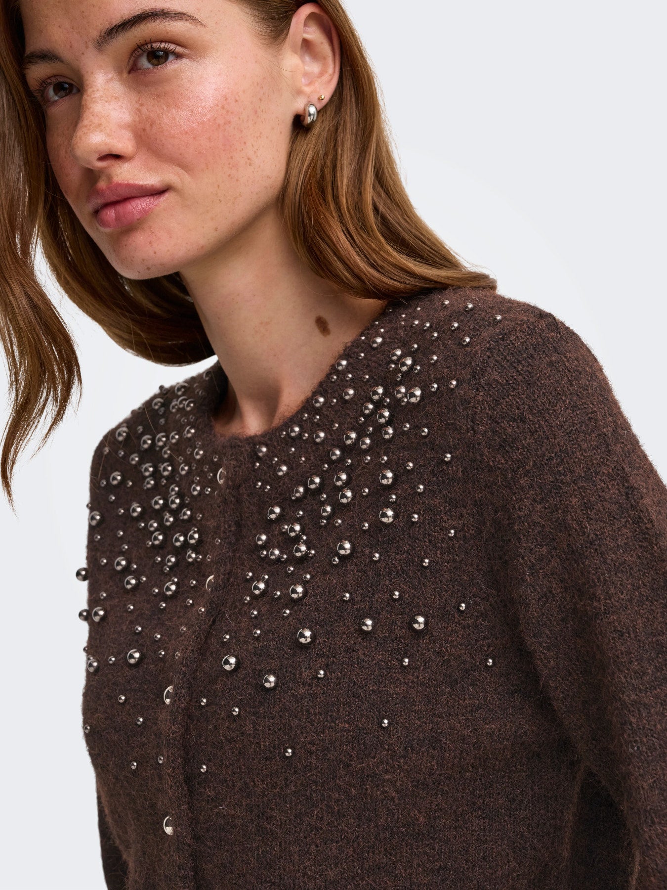 ONLY MIGGIE LS O-NECK PEARL CARDI KNT NOOS Coffee Bean Melange/Silver Metal Pearl