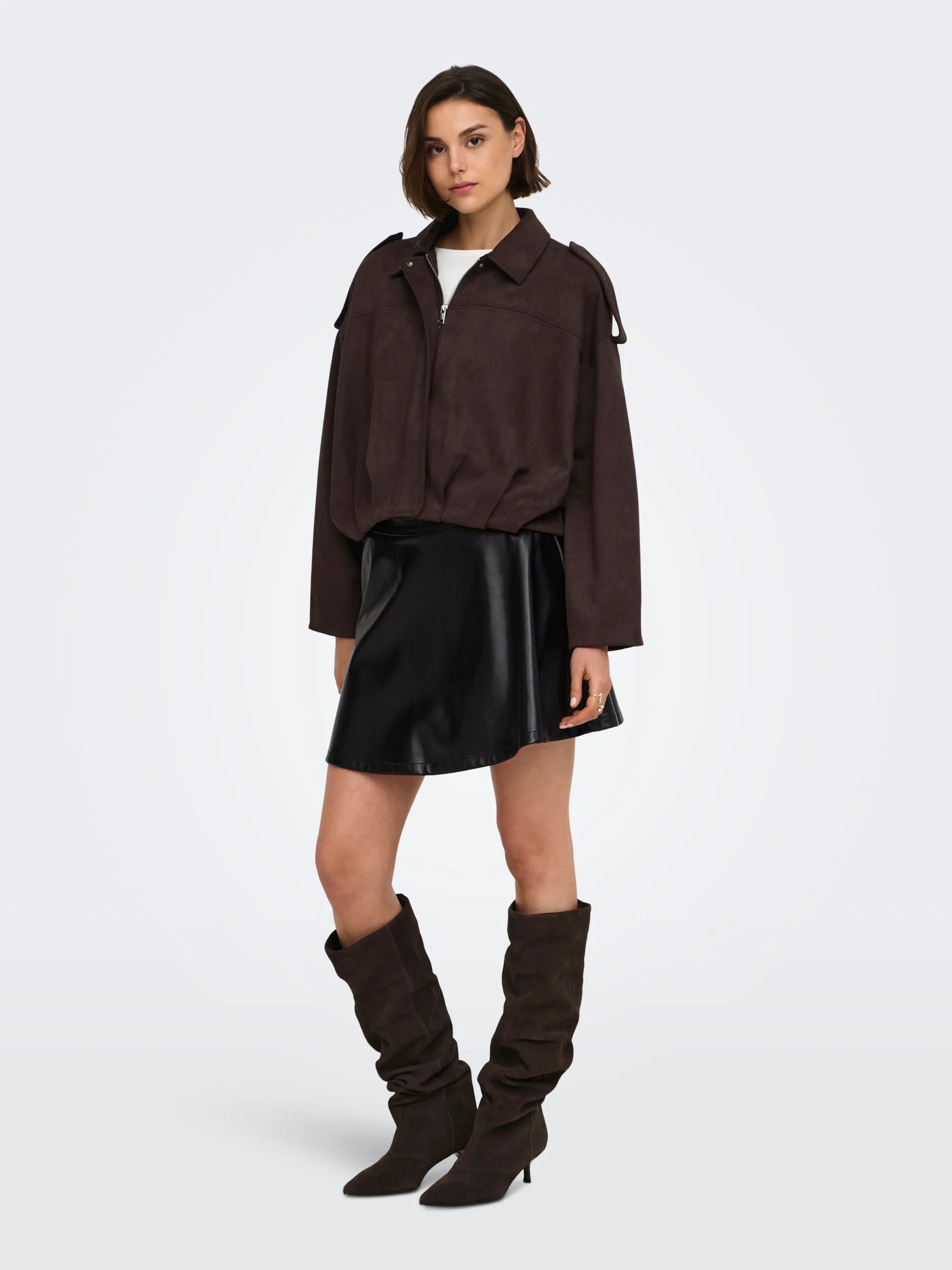 JDY KARLA LIFE SHORT SKIRT JRS Black