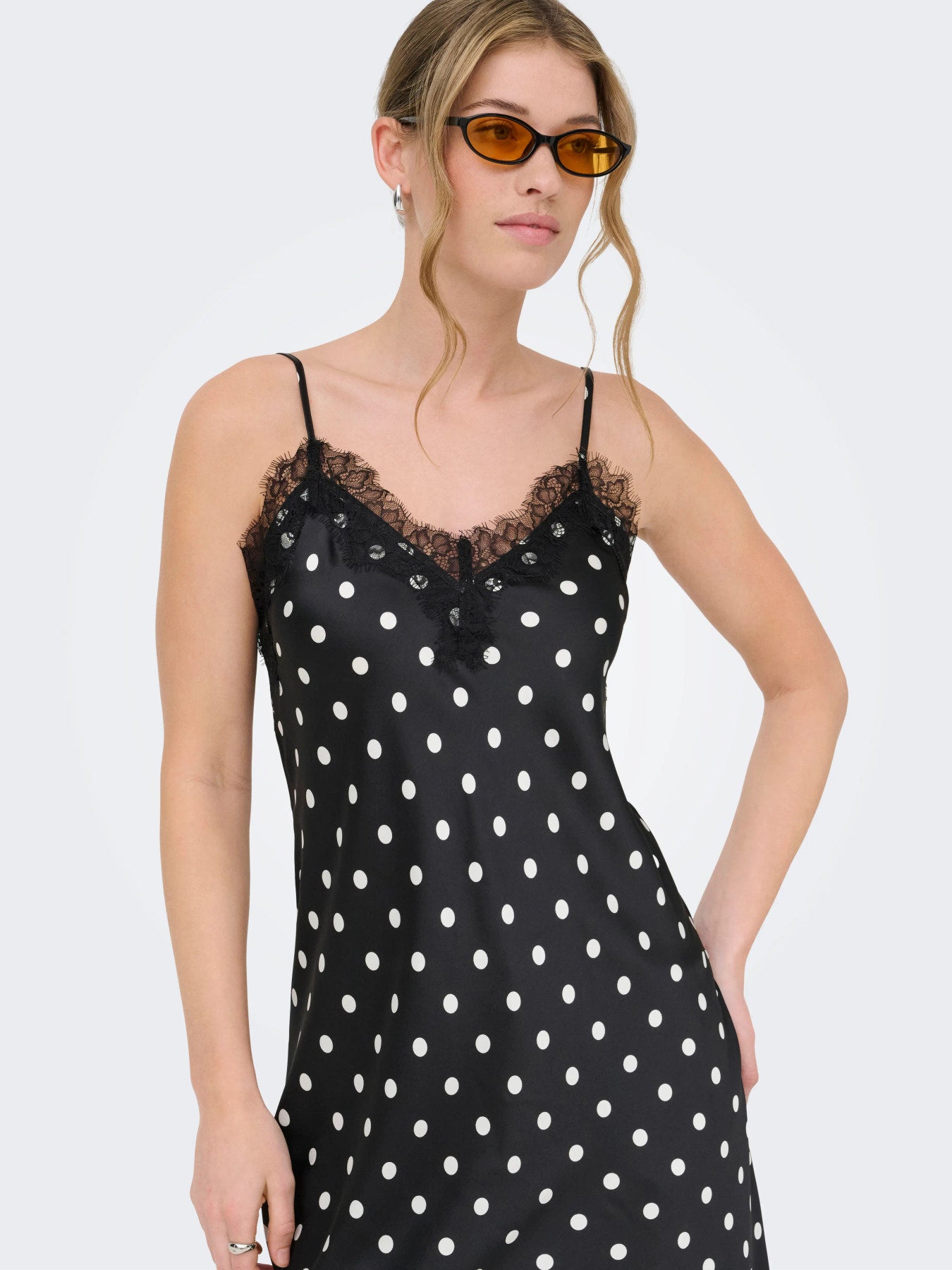 ONLY BELLA STRAP SATIN LACE DRESS WVN EX HVID PRIK