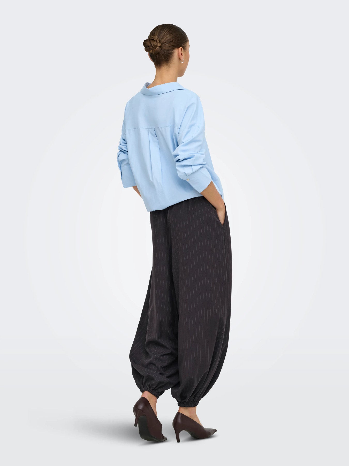 JDY PALOMA MW PINSTRIPE LOOSE PANT WVN Chocolate Plum_PINSTRIPE