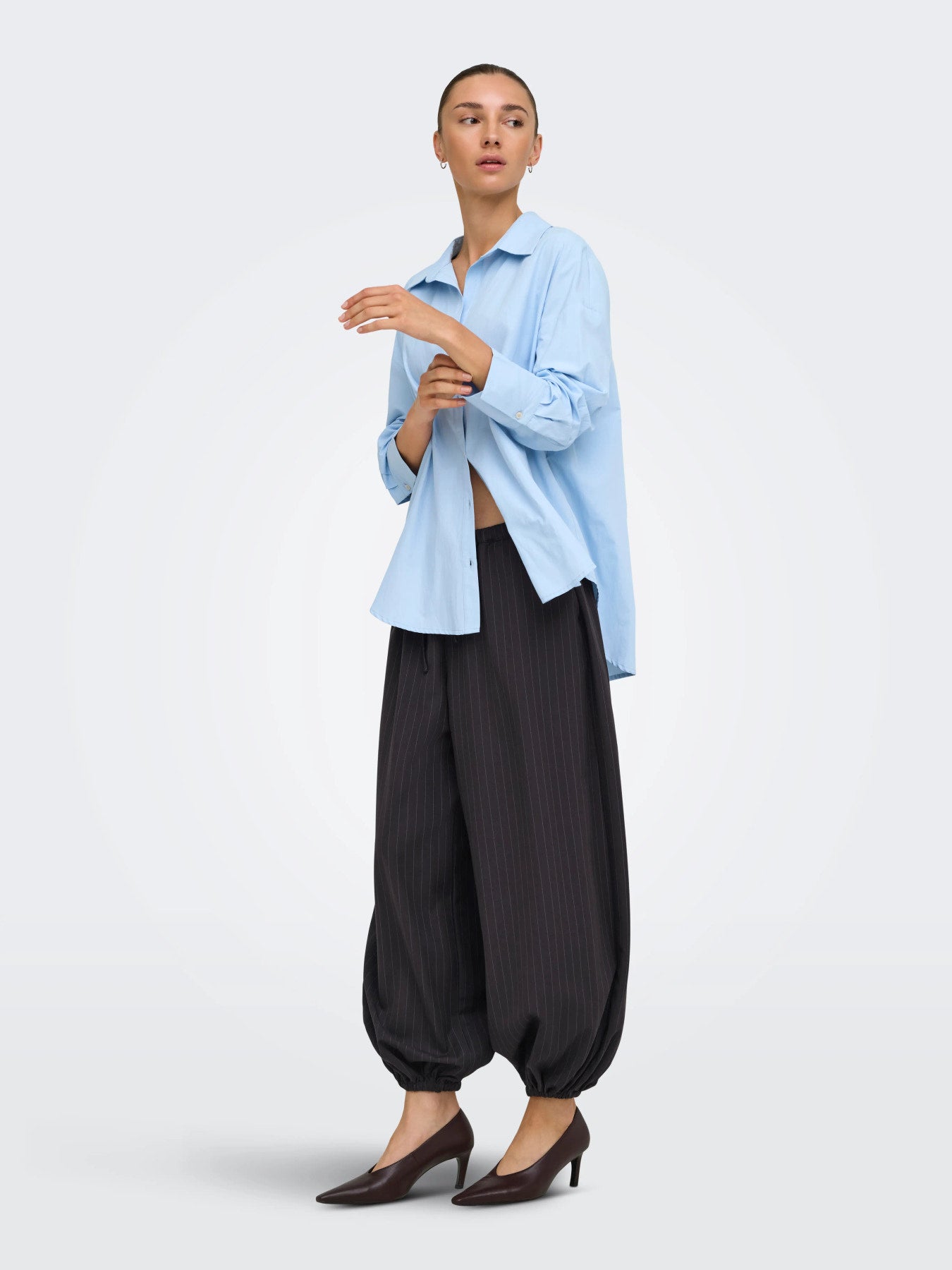 JDY PALOMA MW PINSTRIPE LOOSE PANT WVN Chocolate Plum_PINSTRIPE