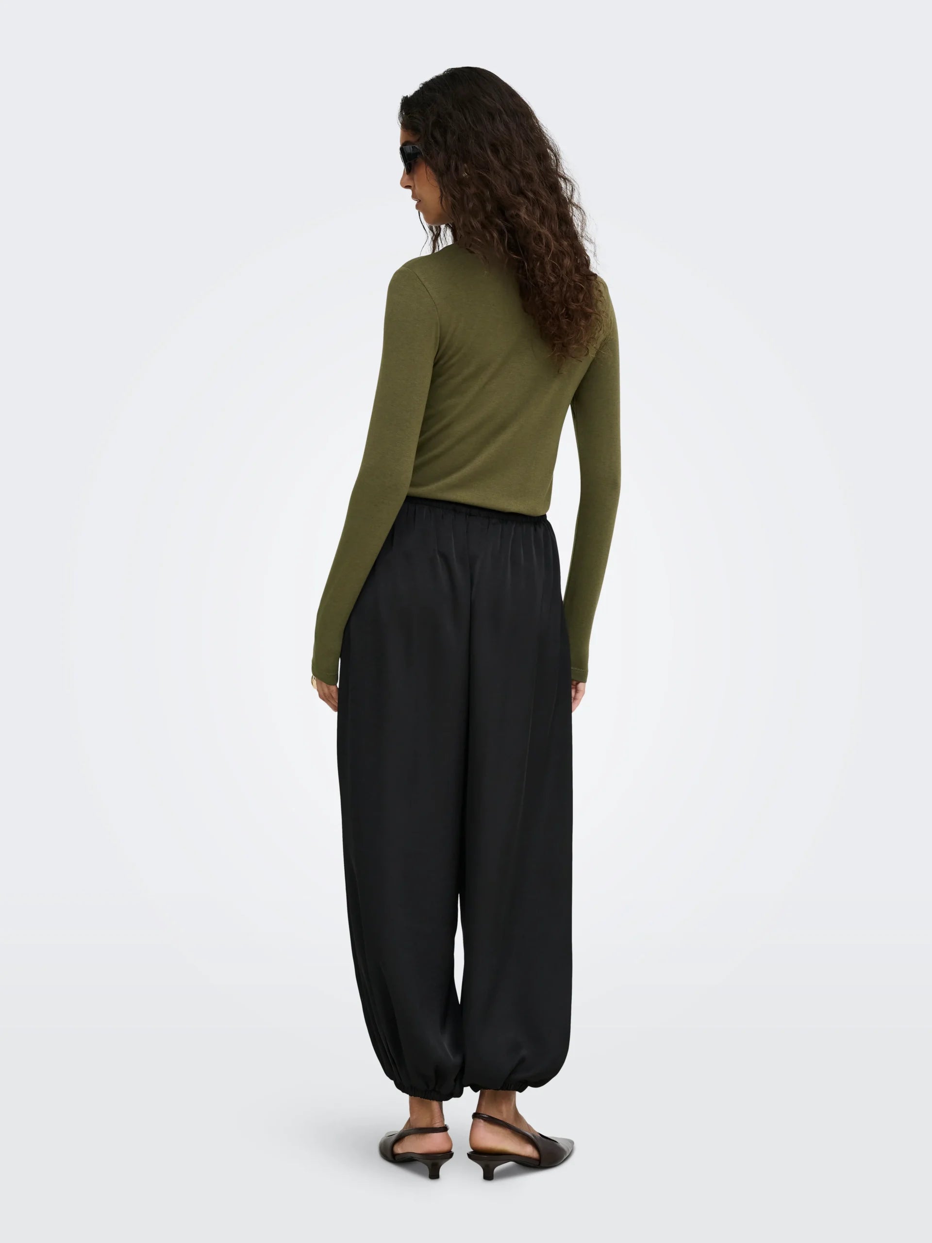 JDY TALLIS L/S THUNNEL NECK TOP JRS DIA Dark Olive