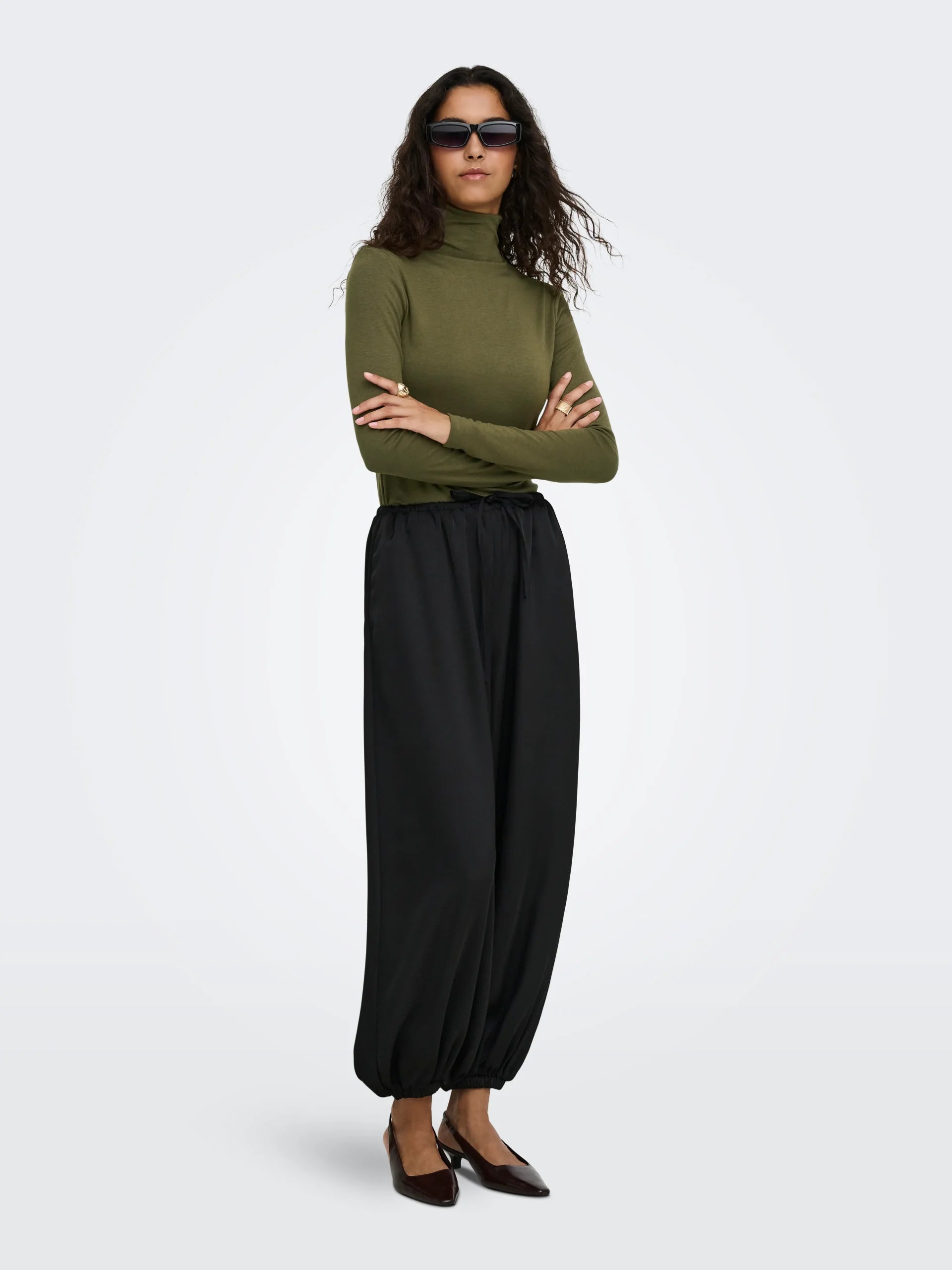JDY TALLIS L/S THUNNEL NECK TOP JRS DIA Dark Olive