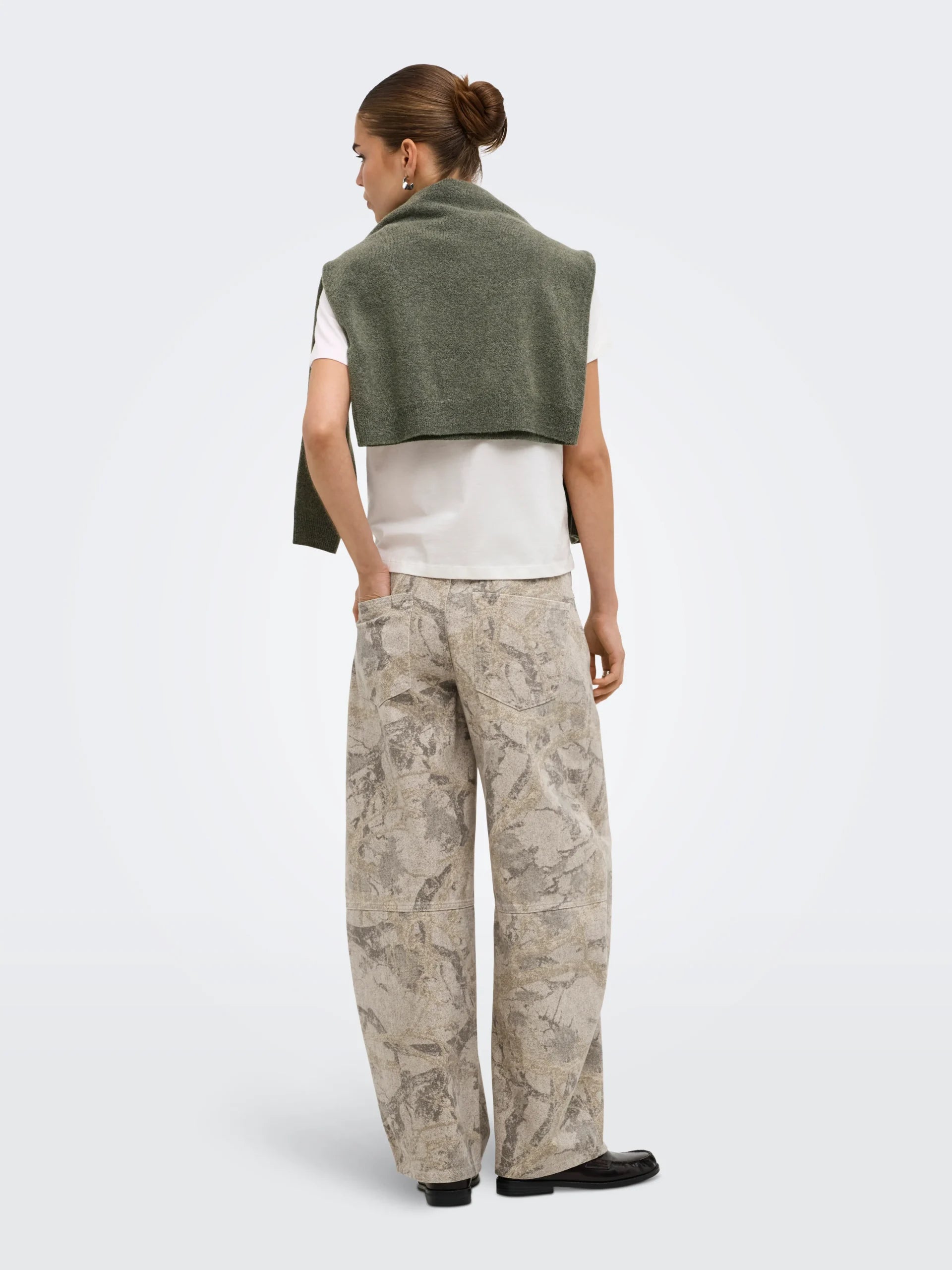 ONLY TAYLOR-BANU HW BARREL PANT PNT "32"
