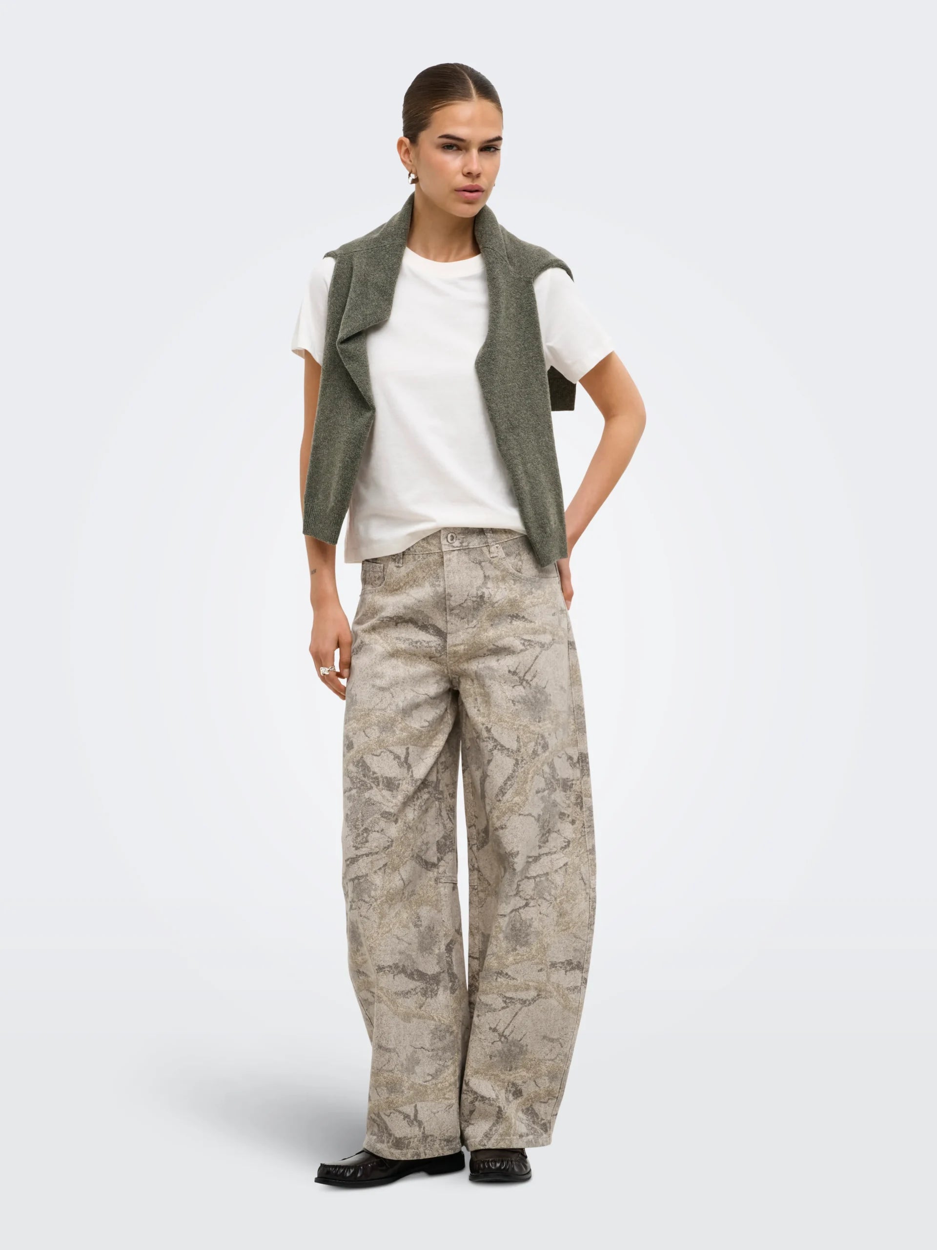 ONLY TAYLOR-BANU HW BARREL PANT PNT "32"