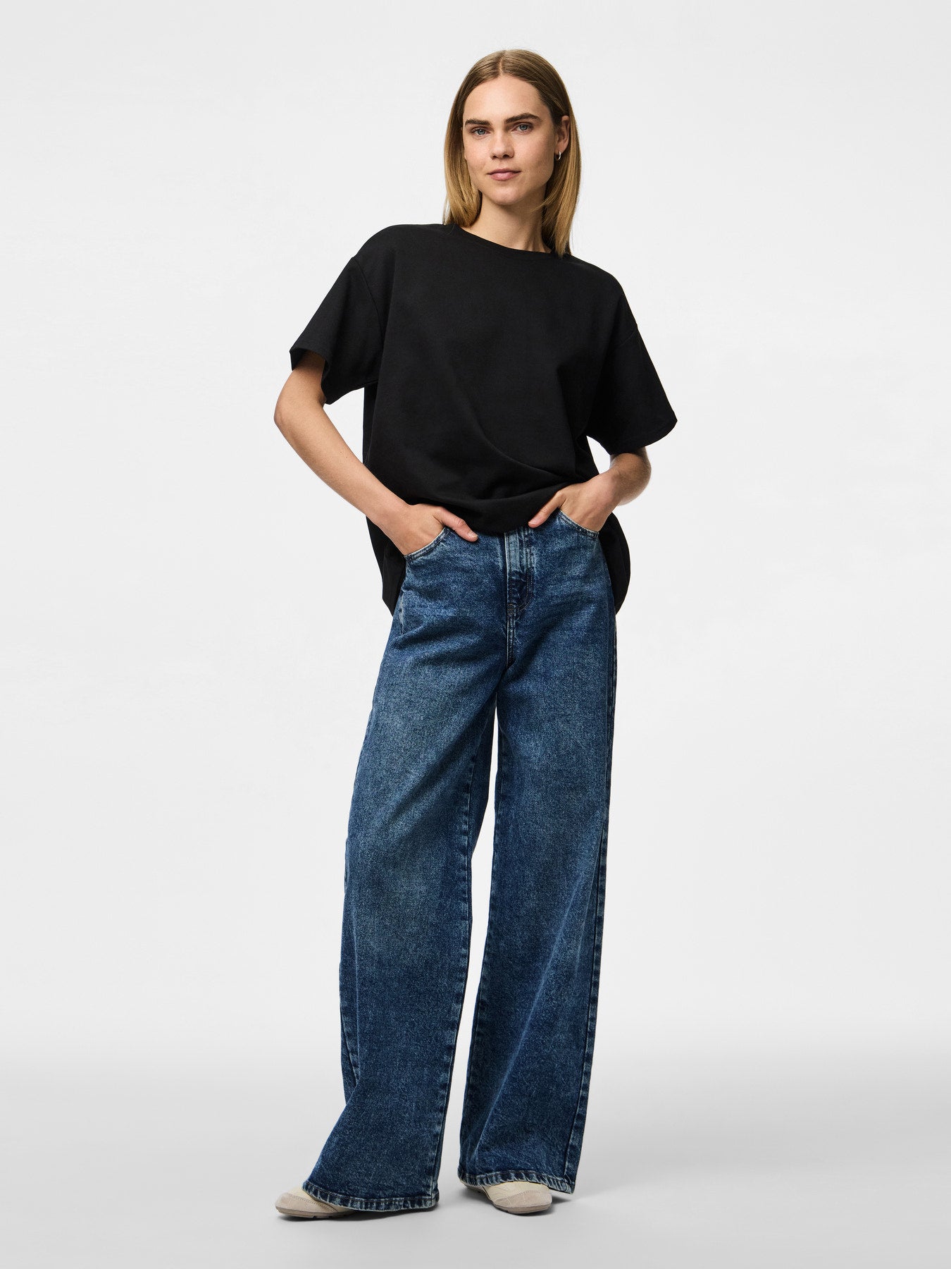 PIECES SKYLAR SS OVERSIZED TEE JRS NOOS SORT