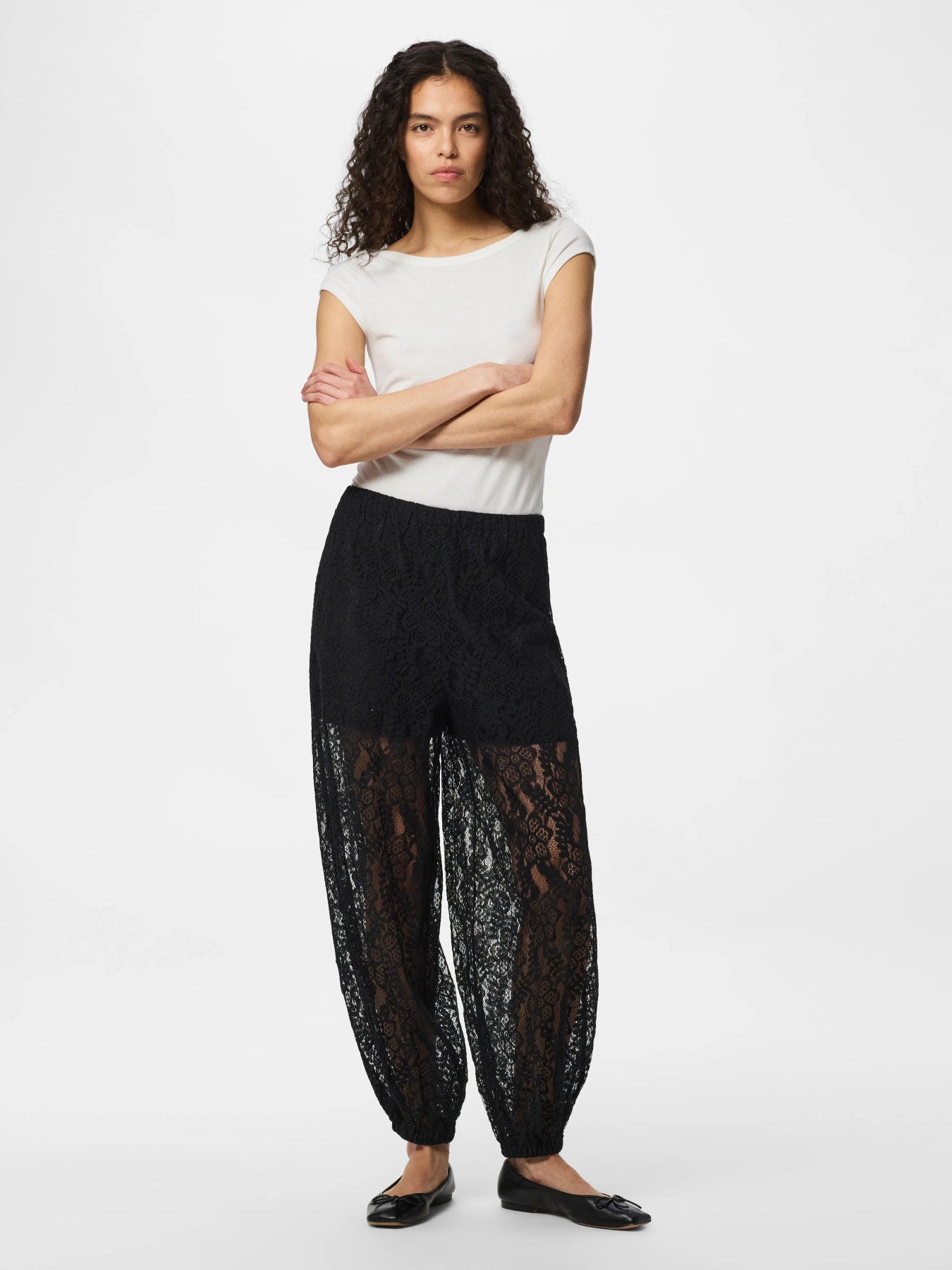 PIECES ALINE HW BALLOON LACE PANTS W BLACK