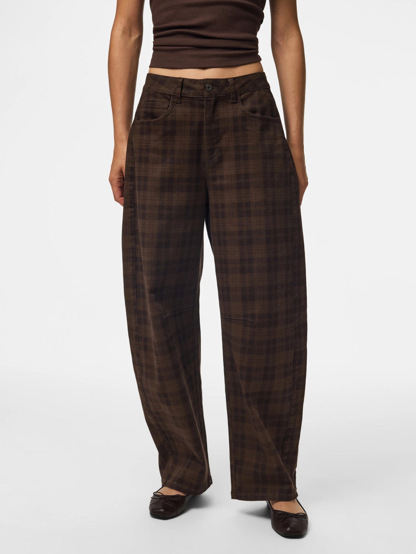 PIECES VERA MW BARREL CHECK JEANS DNM
