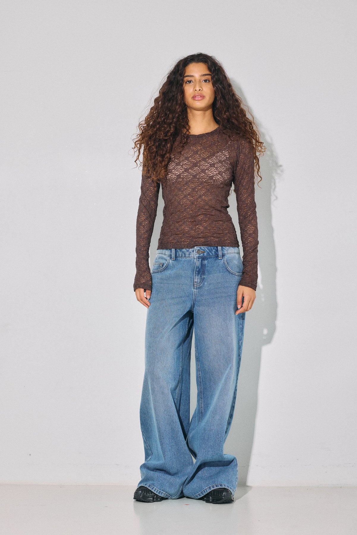 NOISY MAY JUDITH L/S LACE TOP NOOS Chocolate brown
