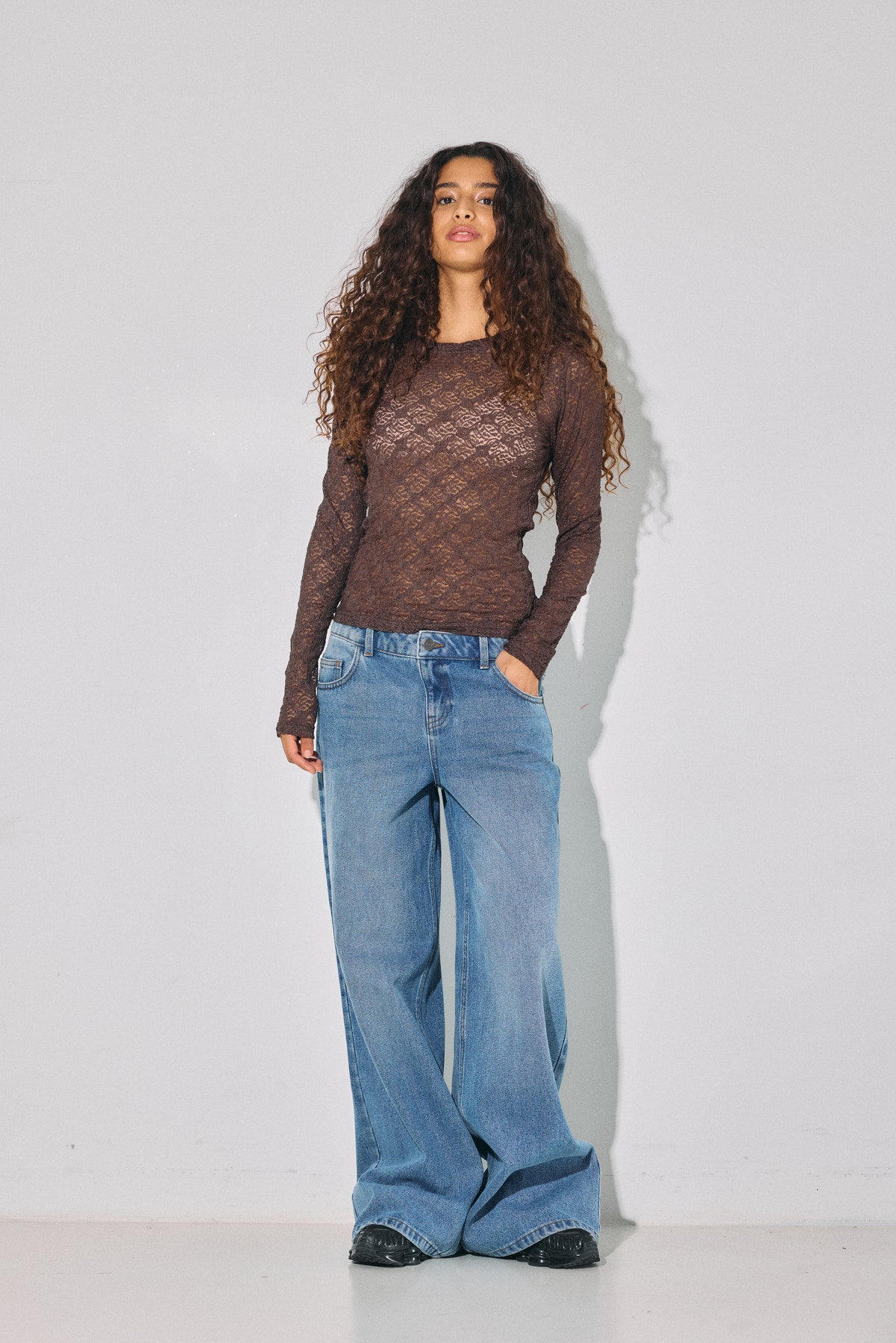 NOISY MAY JUDITH L/S LACE TOP NOOS Chocolate brown