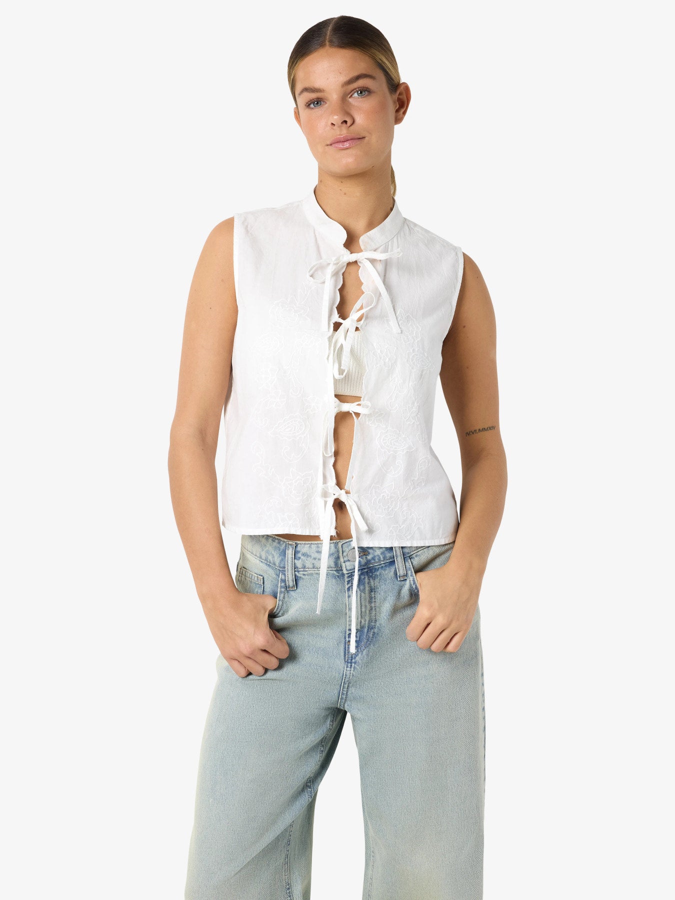 NOISY MAY MAE S/L TOP WVN