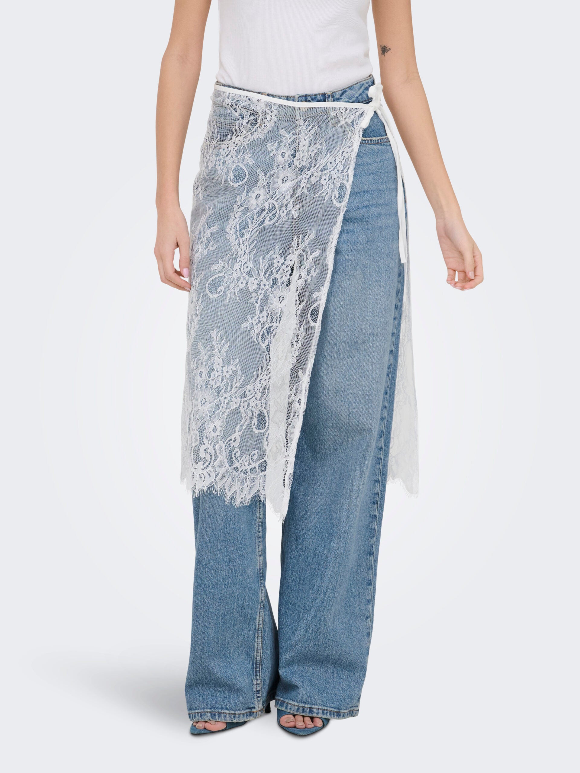 JDY WINNIE LACE SCARF WVN HVID