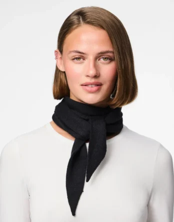 PIECES KOMMA TRIANGLE SCARF NOOS BC BLACK
