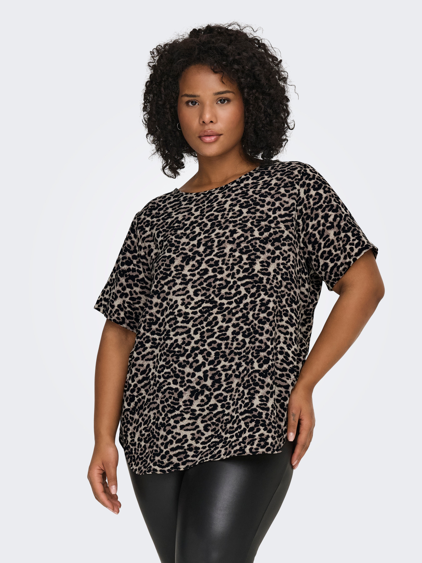 ONLY CARMAKOMA VICA S/S TOP WVN NOOS PUMICE STONE LEO - Billede 6
